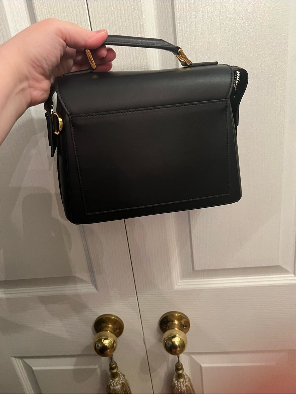 WANT Les Essentiels Black Leather Top-Handle Crossbody - Picture 3 of 6